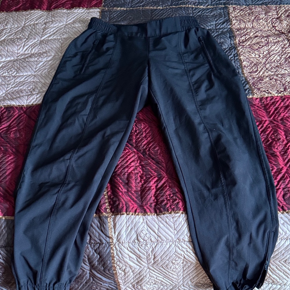 Women Black Jogger Pants